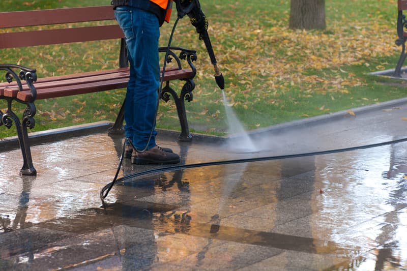 Sidewalk Washing Banner Image